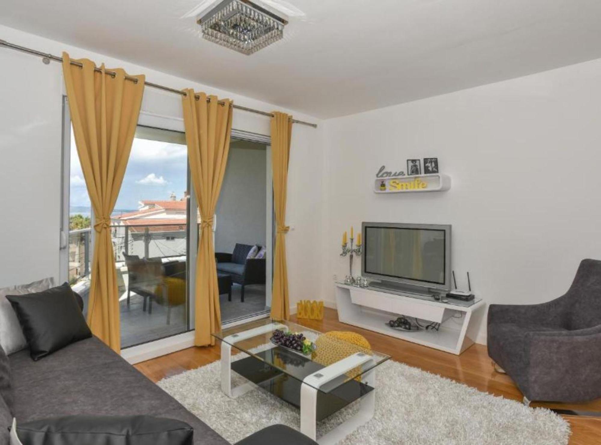 Hani 1 * Makarska